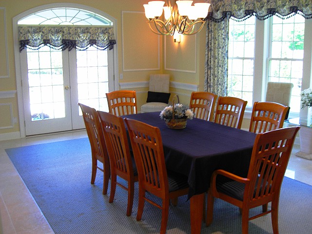 DiningRoom1